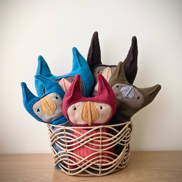 lucky cat 100% wool cashmere sweater doll rustic pillow folk art blue tan kitty - Picture 6 of 9